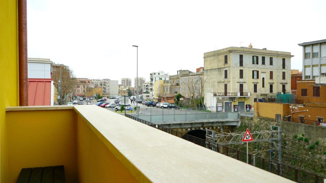 La Lanterna Sul Como 奇维塔韦基亚 外观 照片